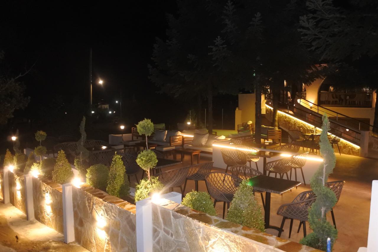 Hotel Konaki Arnea Buitenkant foto