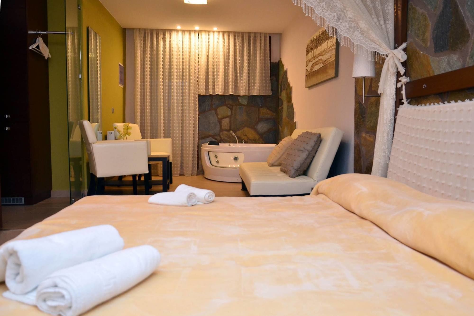 Hotel Konaki Arnea Buitenkant foto